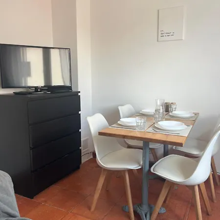 Sardine Sanctuary - The Cozy 费雷尔